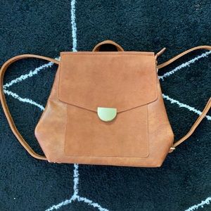 New crossbody/backpack purse. Real Leather